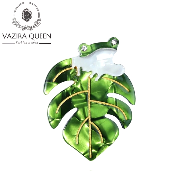 VQ Frog Brooch - Picture 1 of 6